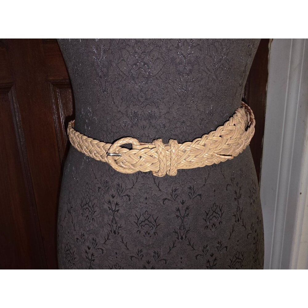 Talbots Genuine Leather Braided Belt With Buckle Tan Size 6 Medium